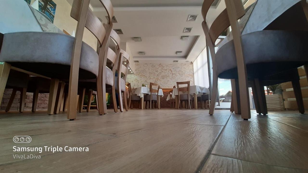 Prenociste I Restoran Ihthis Bajina Basta Kültér fotó