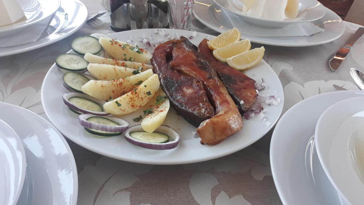 Prenociste I Restoran Ihthis Bajina Basta Kültér fotó